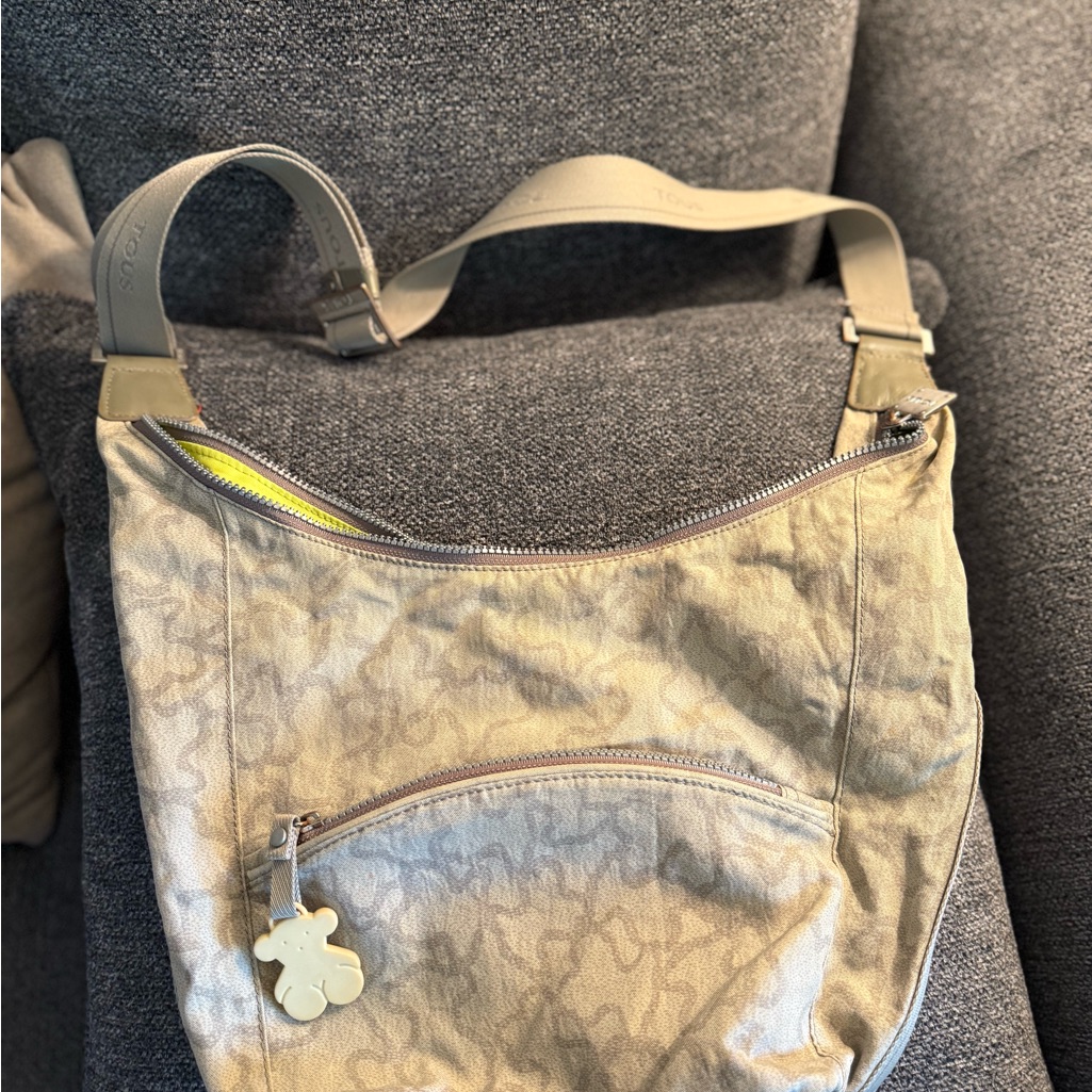 Tous Tan Shoulder Bag With Casual Design